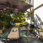 Cozy With Private Garden - Happy Appartement Drazice